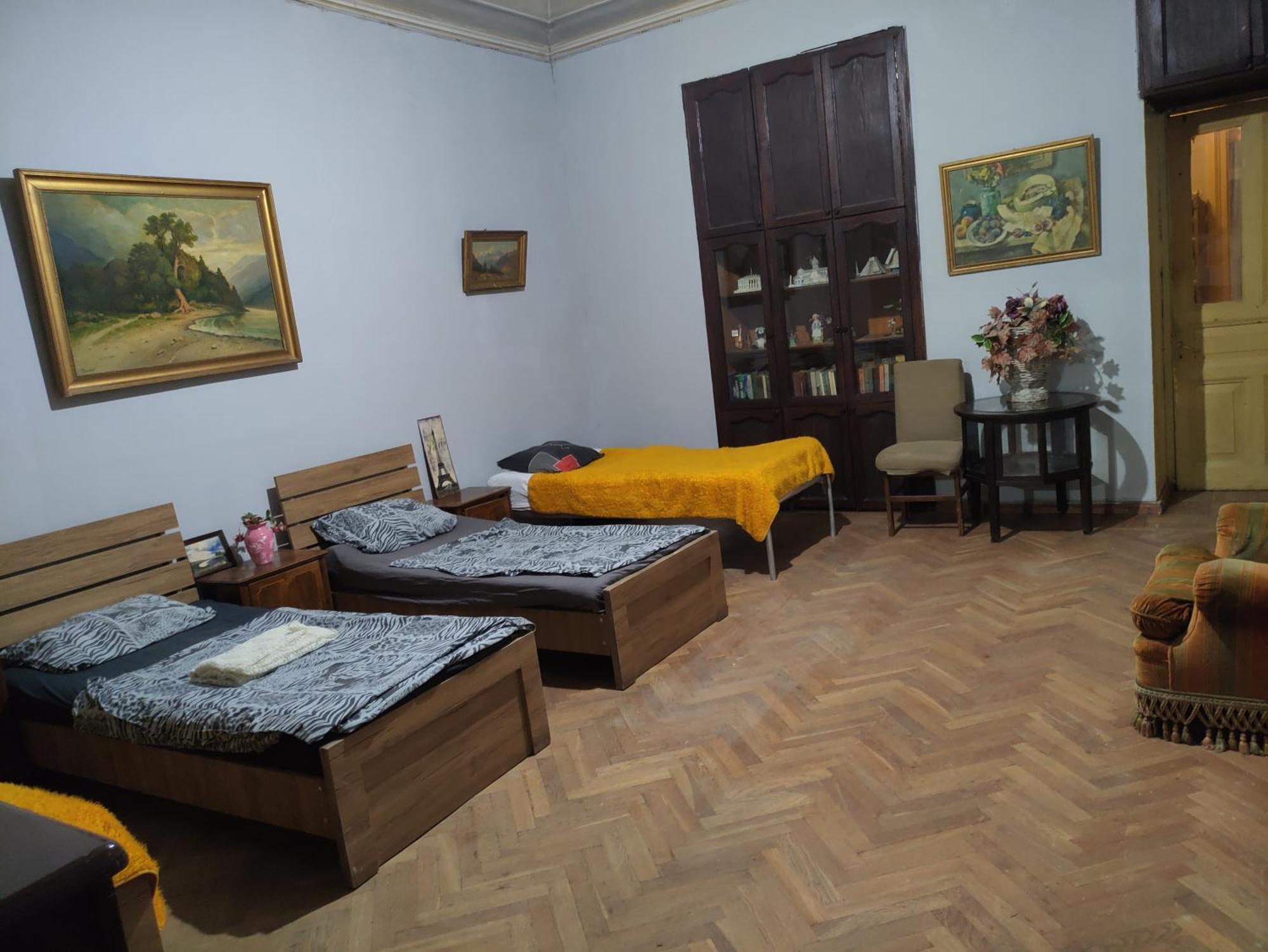 Suzi Hostel Tiflis Oda fotoğraf